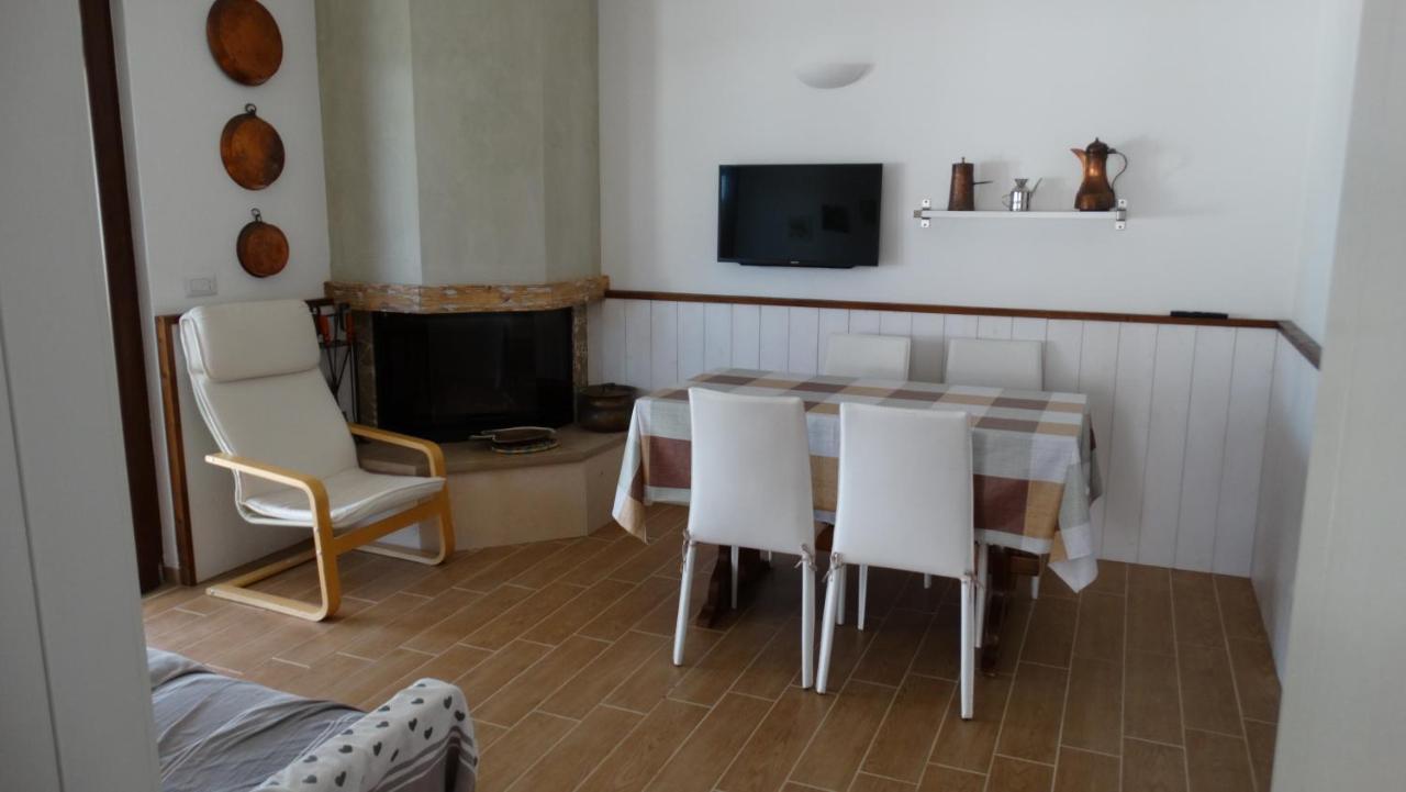 Chibia Casa Vacanze San Pietro in Bevagna Exterior photo